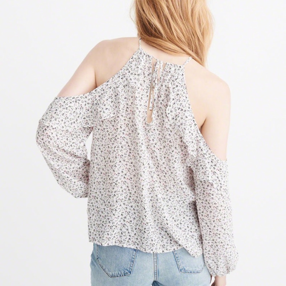 A&F Ruffle Cold Shoulder Top - Picture 4 of 4